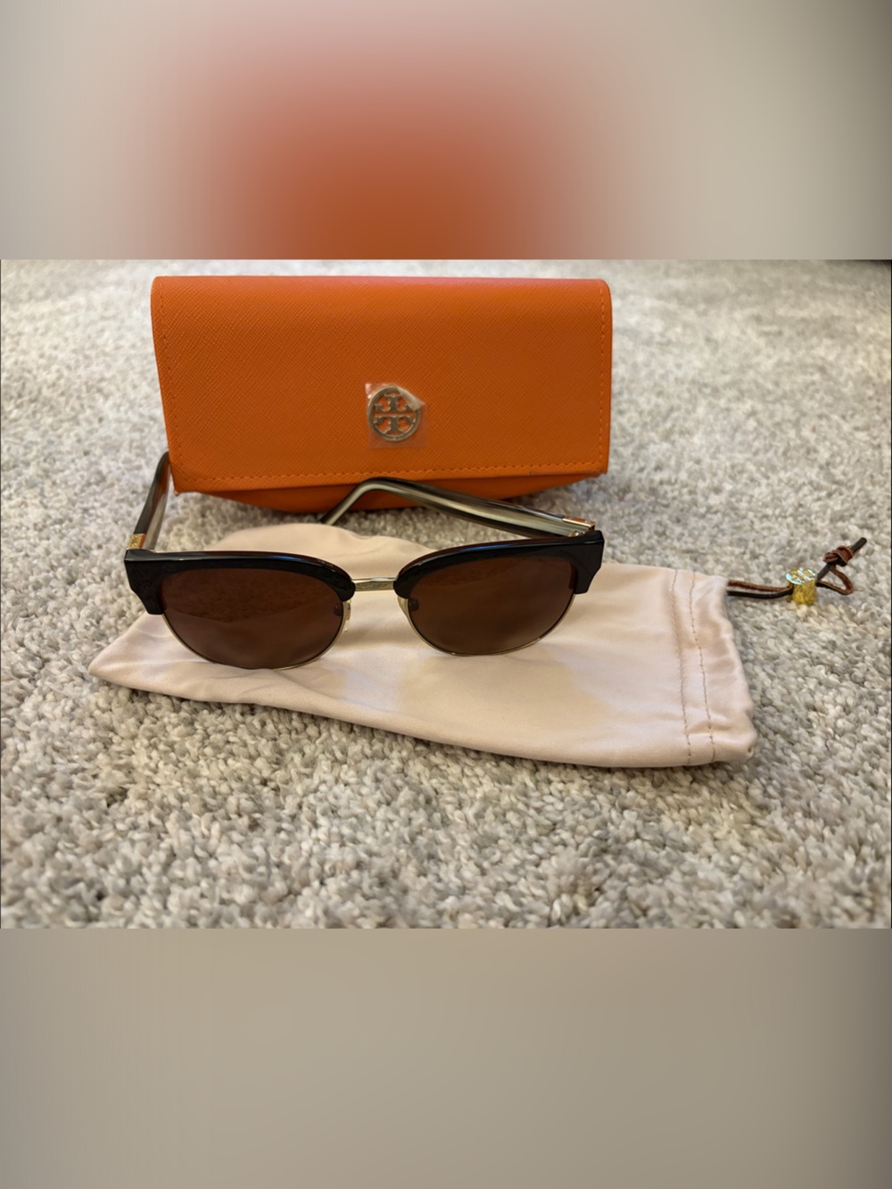 Tory Burch Polarized Sunglasses Set with Brown Lenses